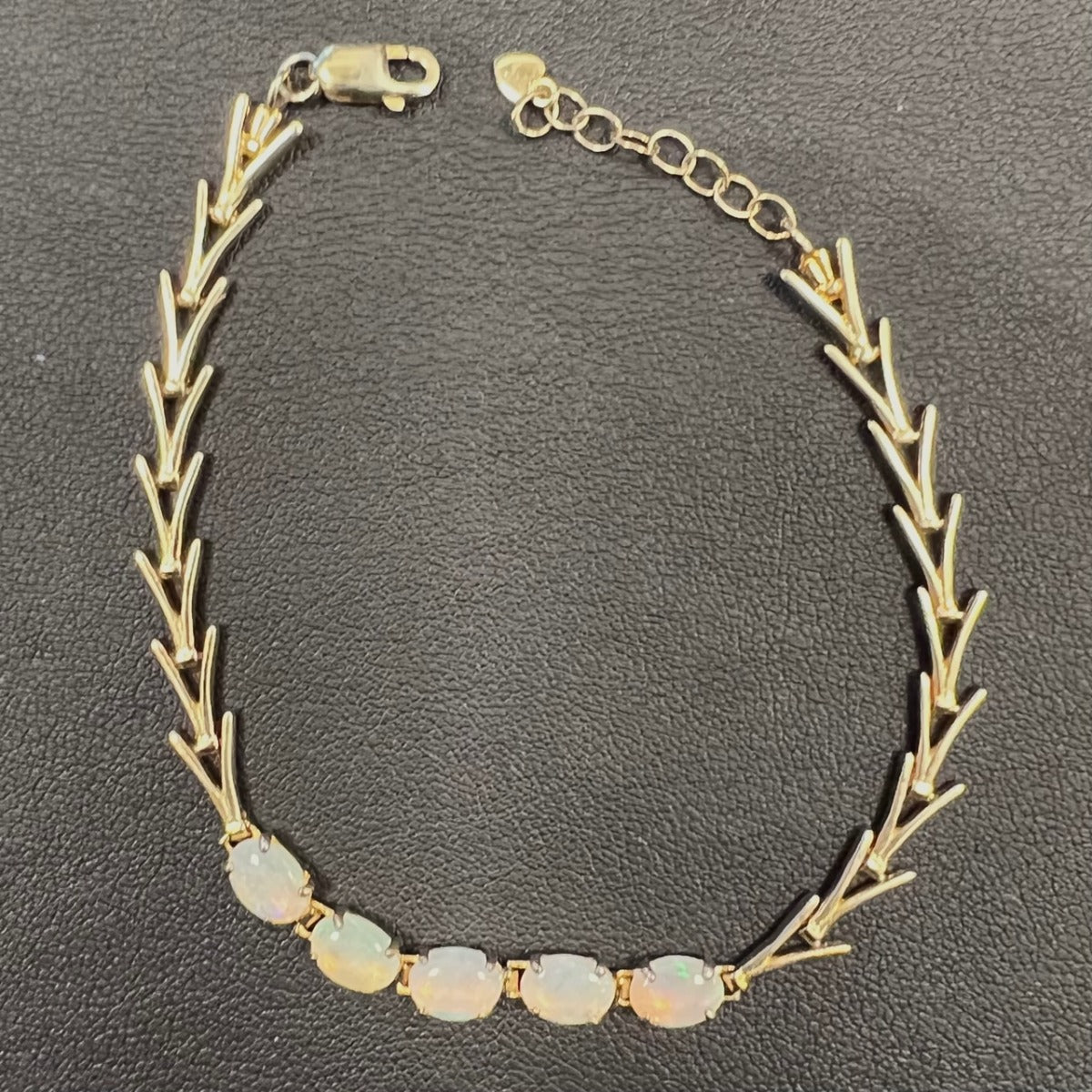 Gold plated Solid Opal Bracelet (gpsbra7060)