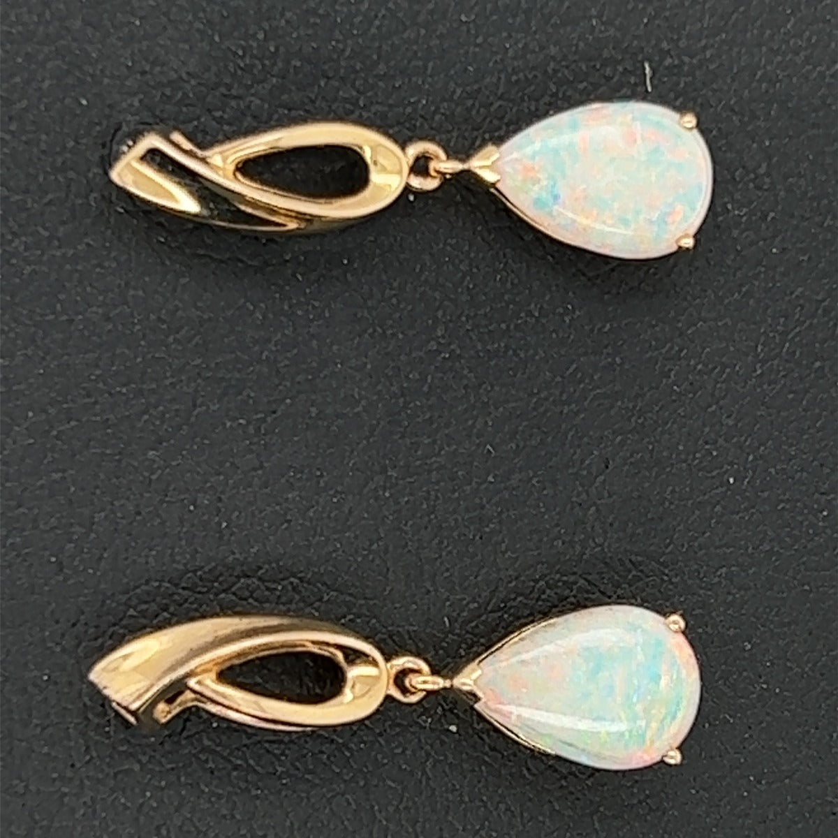 14ct Yellow Gold Solid Opal Earrings (se421)