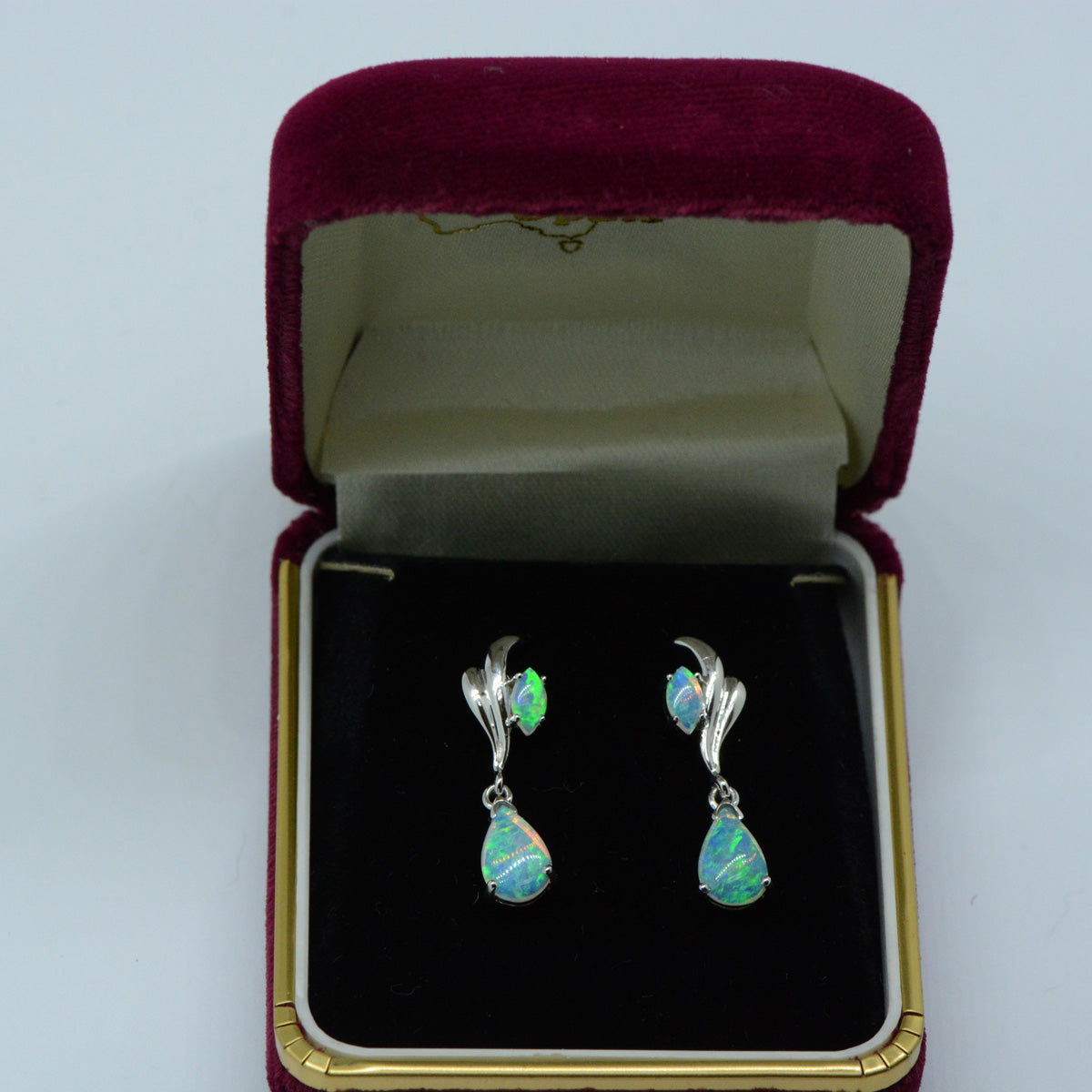 Opal earrings set 14ct White Gold (se5487)