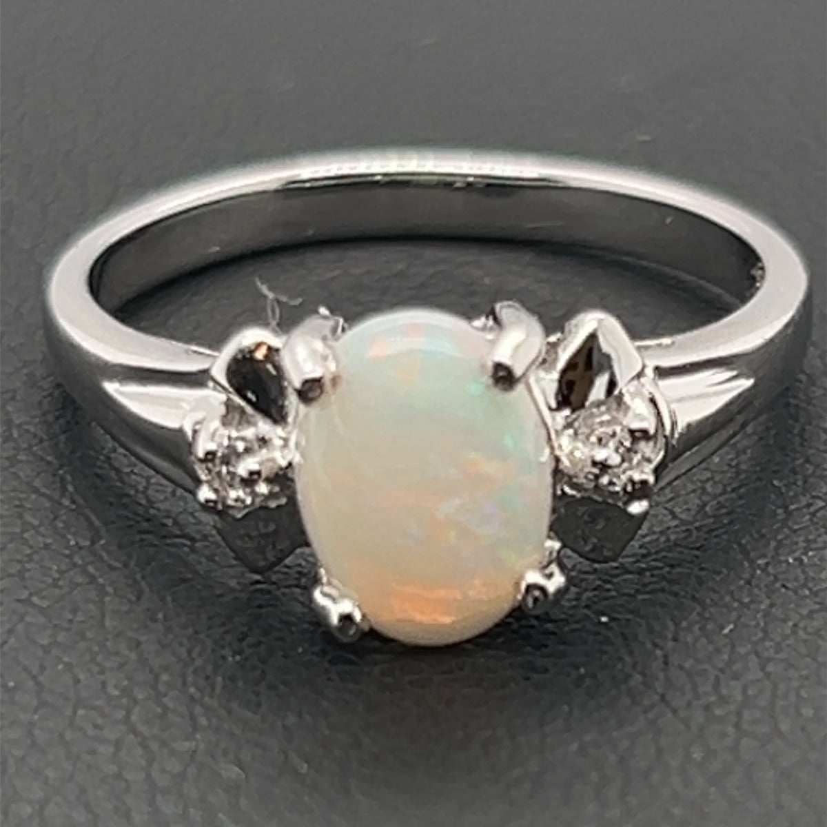 Sterling silver Solid Opal Ring (sssr400)