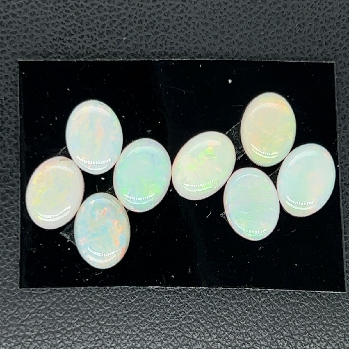 8 Solid Opals (so2250)