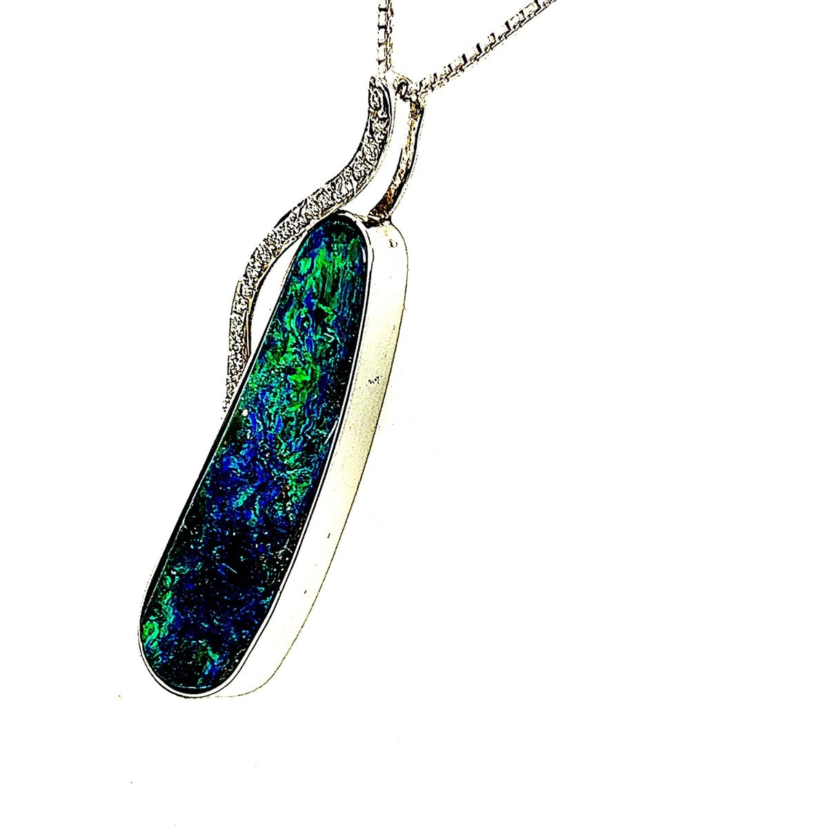 18ct White Gold Boulder Opal Pendant (sp880)