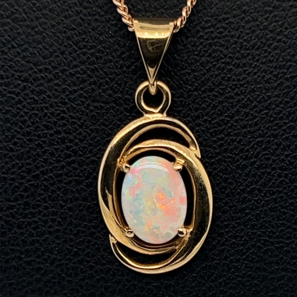 18ct Gold Solid Opal Pendant (sp779)