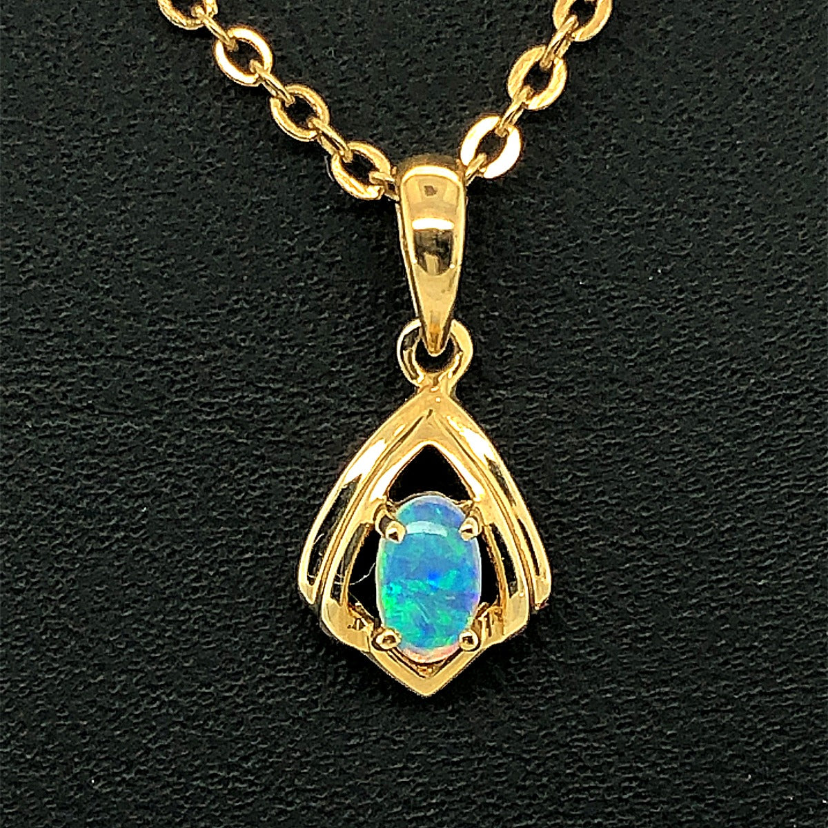 18ct Yellow Gold Solid Opal Pendant (sp443)