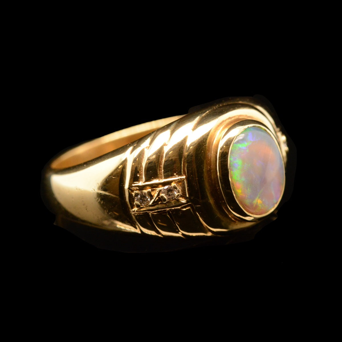 18ct Crystal Opal Ring (sr2016)