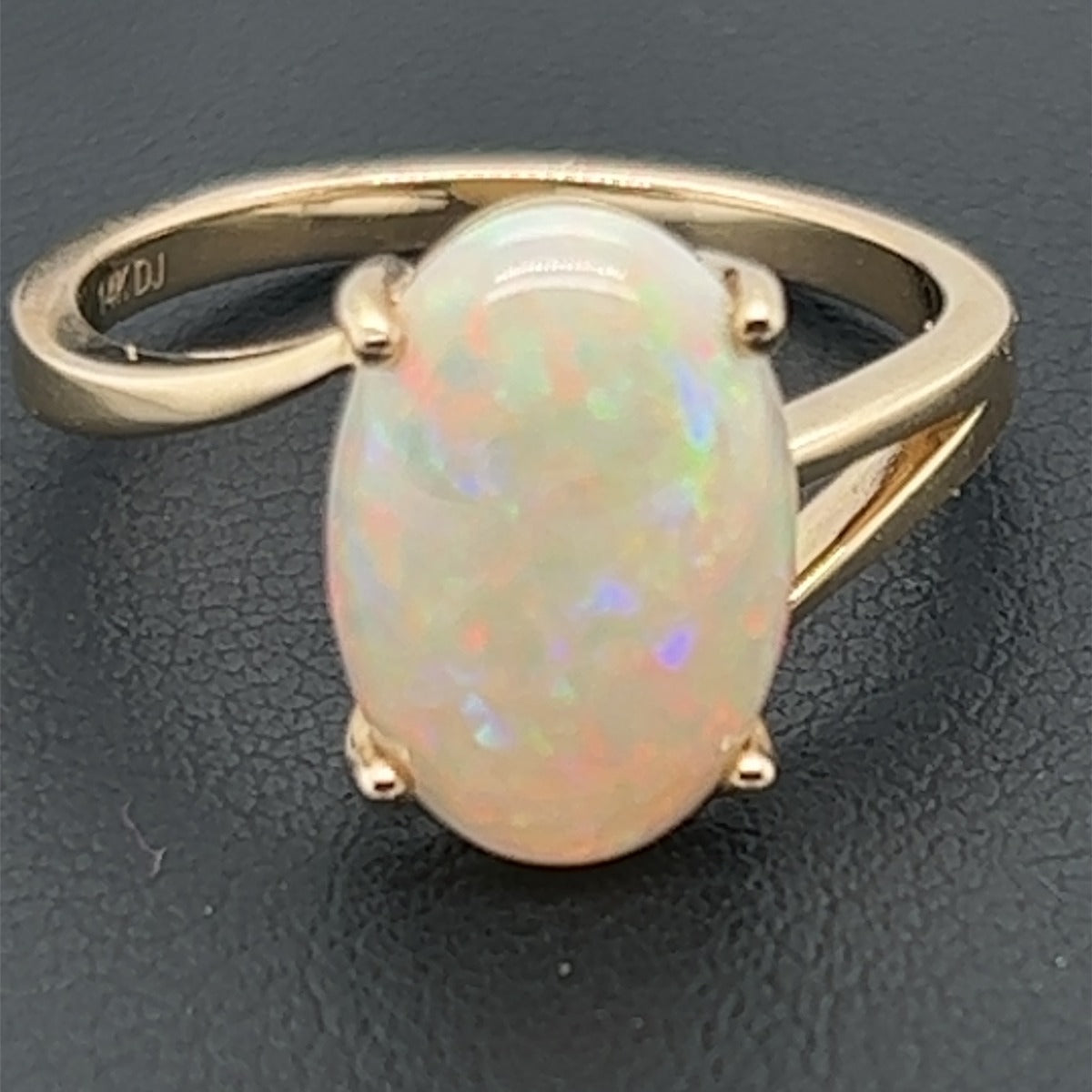 14ct Yellow Gold Solid Opal Ring (sr299)