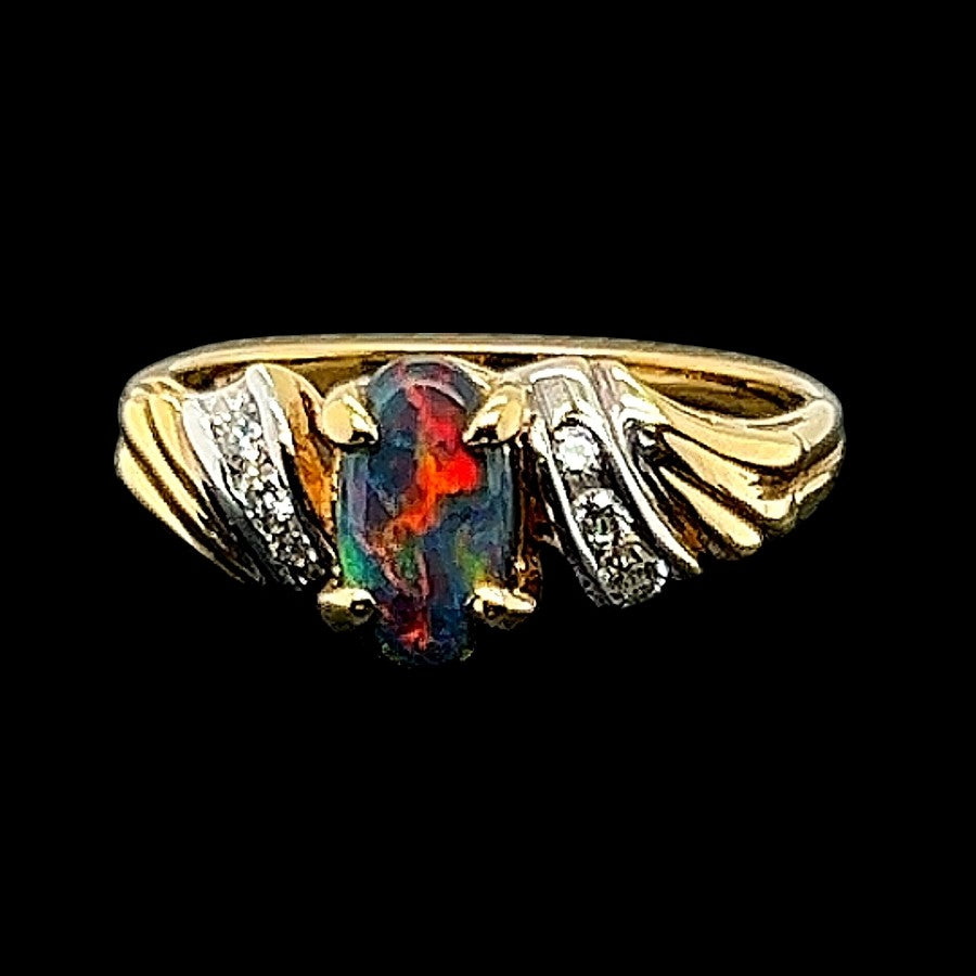 18ct yellow gold black opal ring (sr8228)