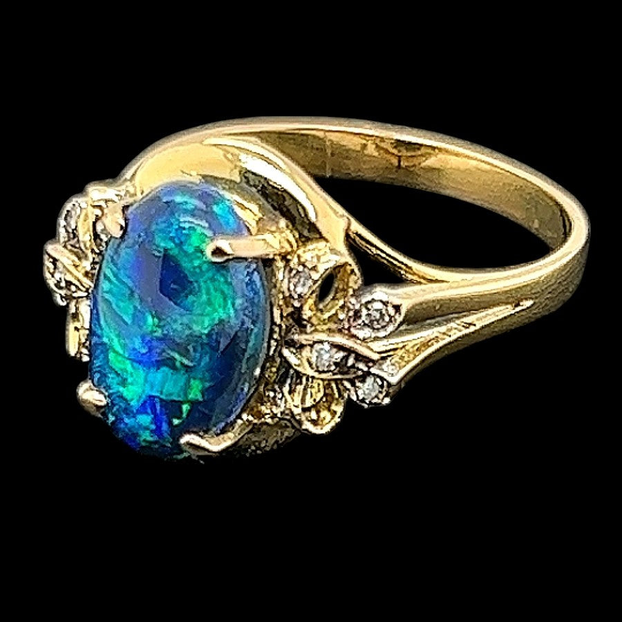 18ct Gold Black Opal Ring (sr723)