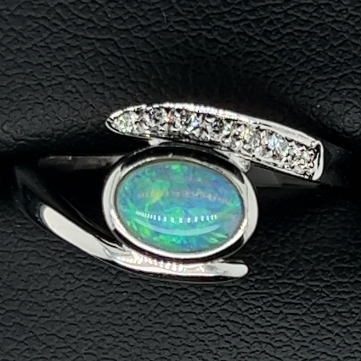 14ct White Gold Solid Opal Ring (sr7023)