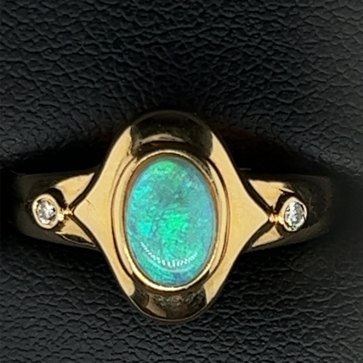 18ct Solid Opal Ring (sr7040)