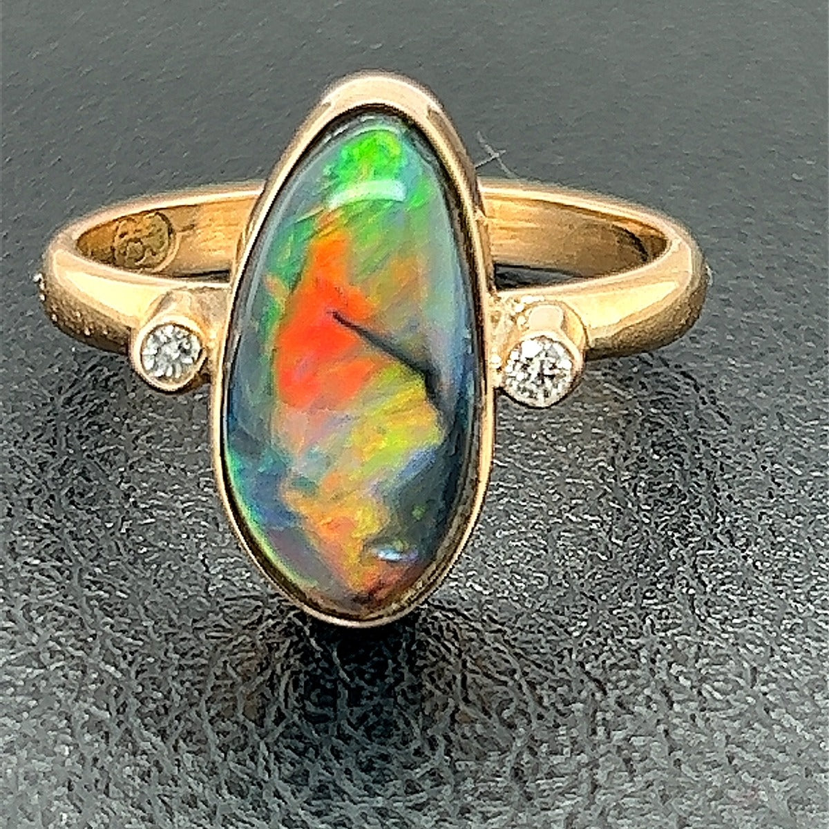 18ct Gold Solid Black Opal Ring (sr891)