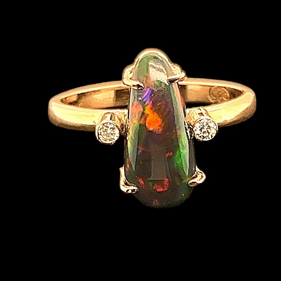 Black Opal Ring set in 14ct gold (sr9120)