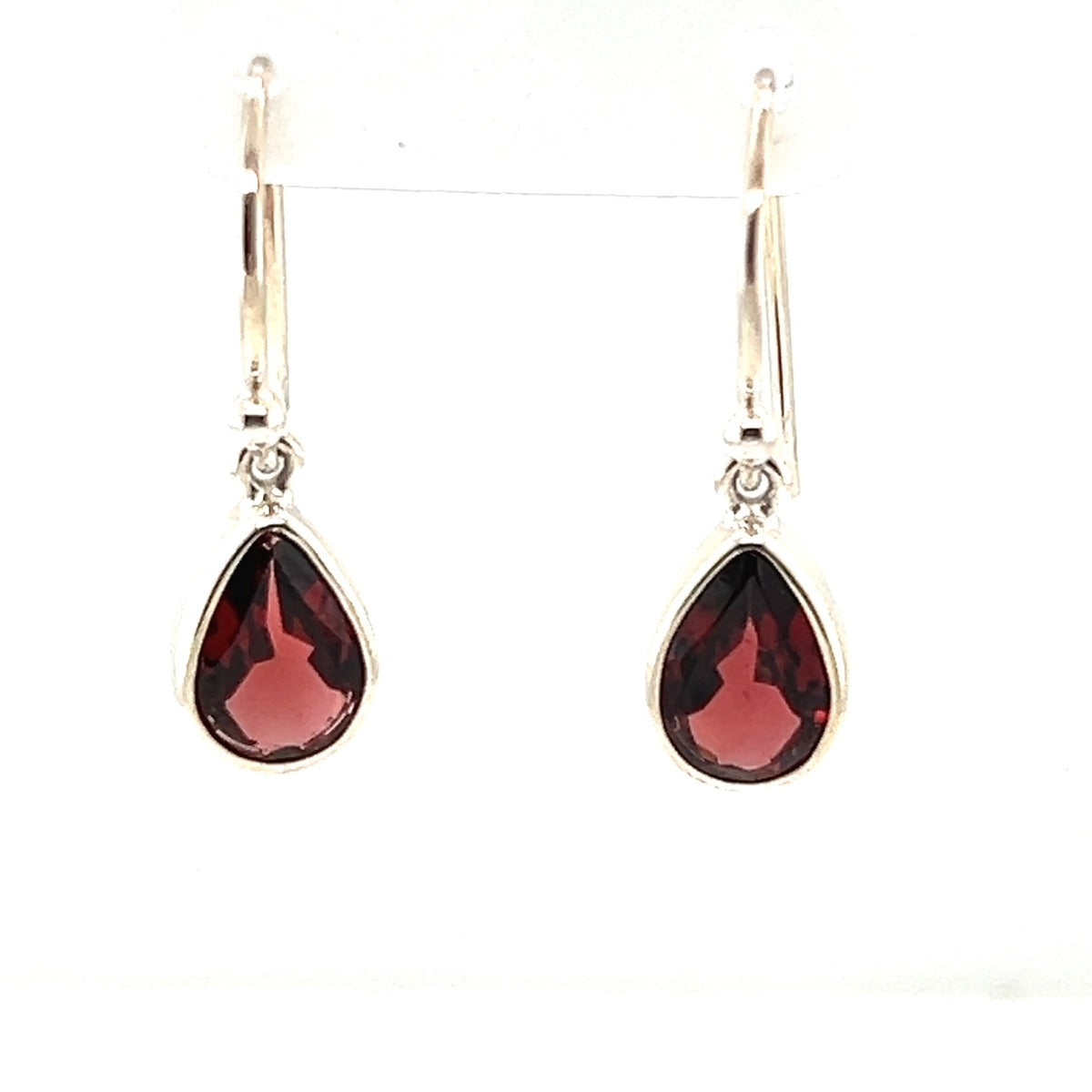 Sterling Silver Garnet Earrings (garear12)