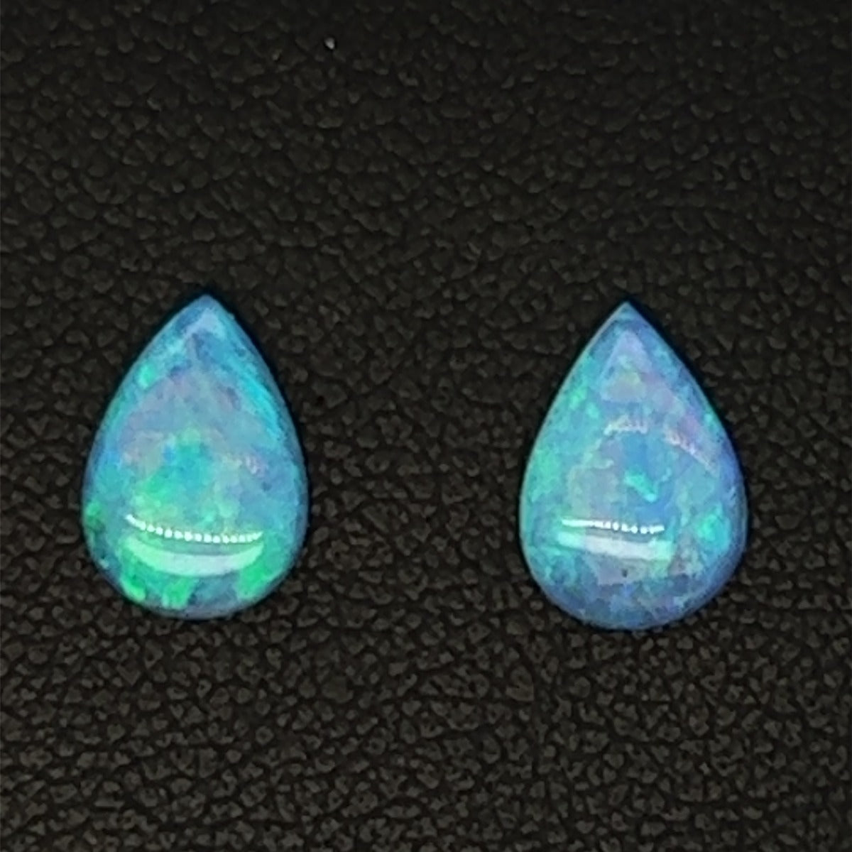 2 Solid Opals 1.6ct (sso102)