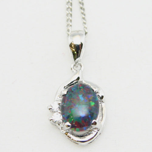 STERLING SILVER CLAW SET TRIPLET OPAL 9MM X 7MM, PENDANT WITH 2 CRYSTALS