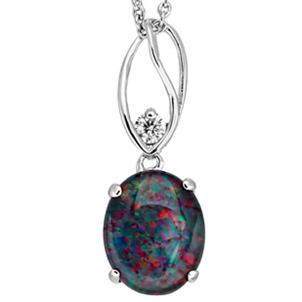 TRIPLET OPAL 11MM X 8MM, SET IN A STERLING SILVER PENDANT (sstp1231)