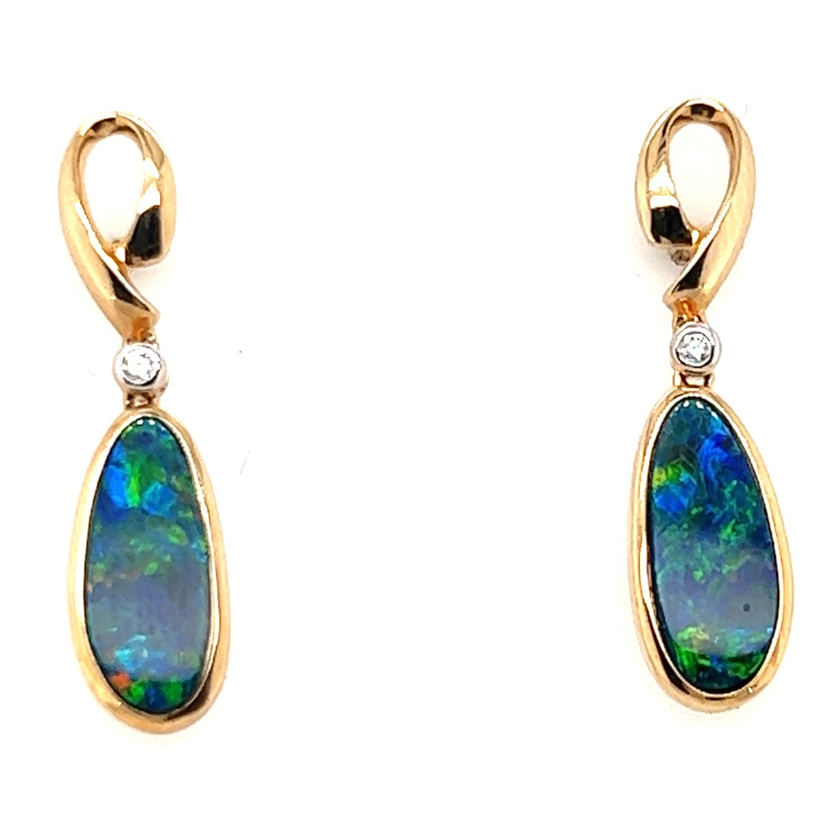 14ct Yellow Gold Doublet Opal earrings (tre23)